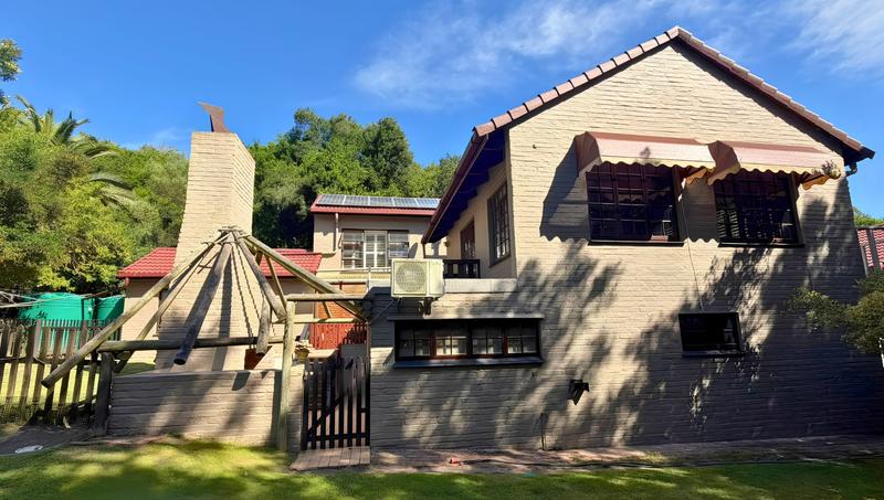 4 Bedroom Property for Sale in Mossienes Western Cape